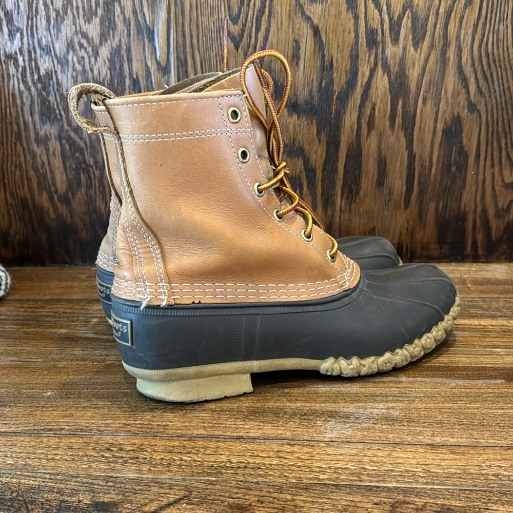 LL Bean womens boots size 8.